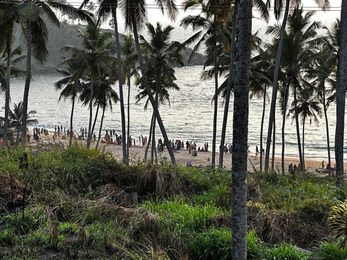 Kovalam Beach House Esterno foto